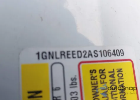 2010 Chevrolet Traverse Ls from USA, damaged, VIN 1GNLREED2AS106409